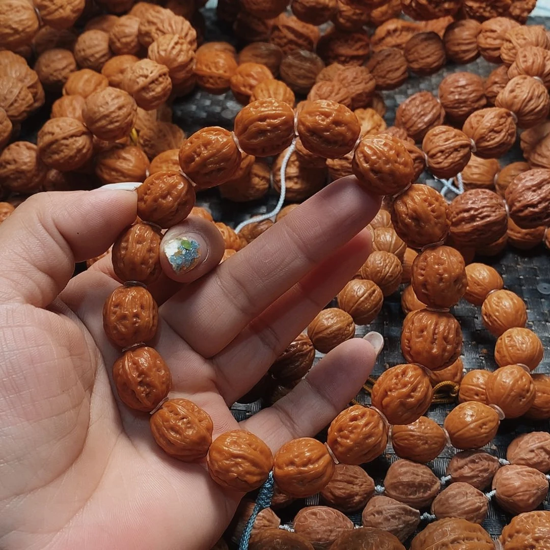 文玩核桃吊坠张*砖小粗筋