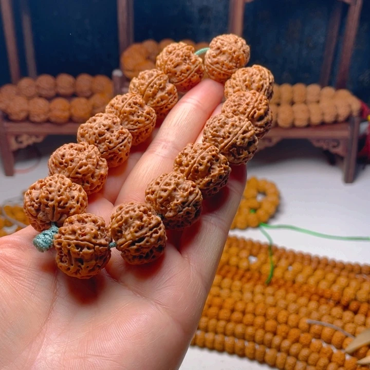 金刚菩提手串蜂王22