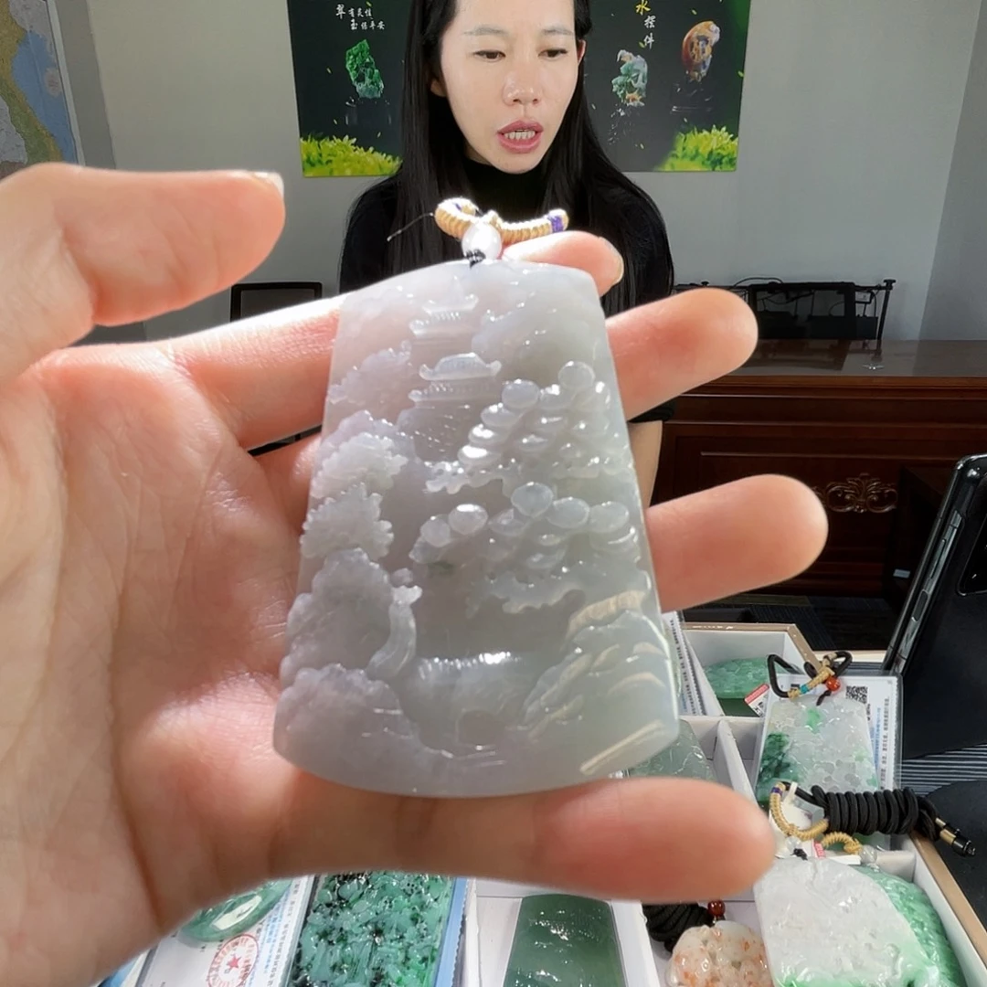 颈饰未镶嵌翡翠翡翠