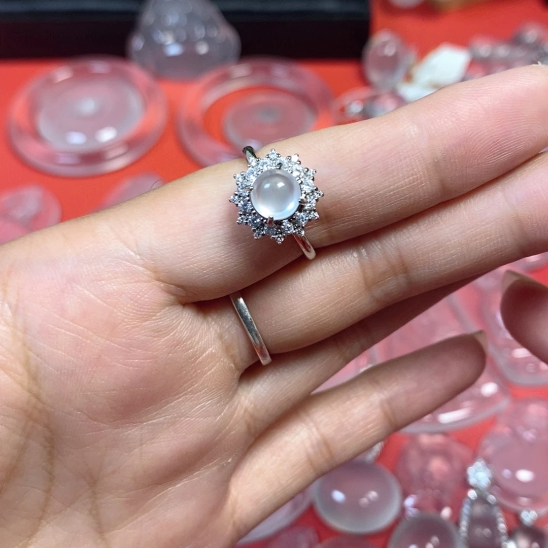 石英质玉合金戒指