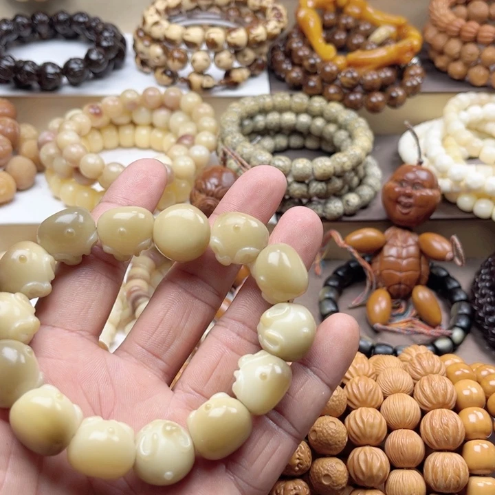 【闪购商品】吊坠星月菩提a****弘刚好今天晚上要来接人