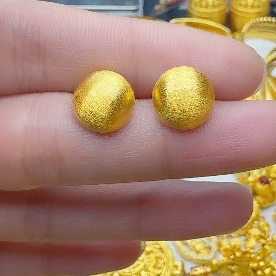 合金拉丝豆豆耳钉精致款