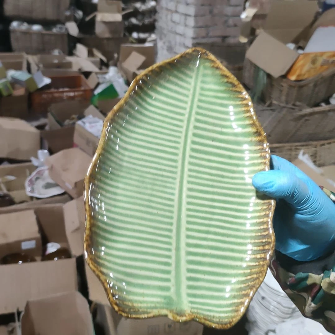 摆件陶瓷盘子碗啥都有