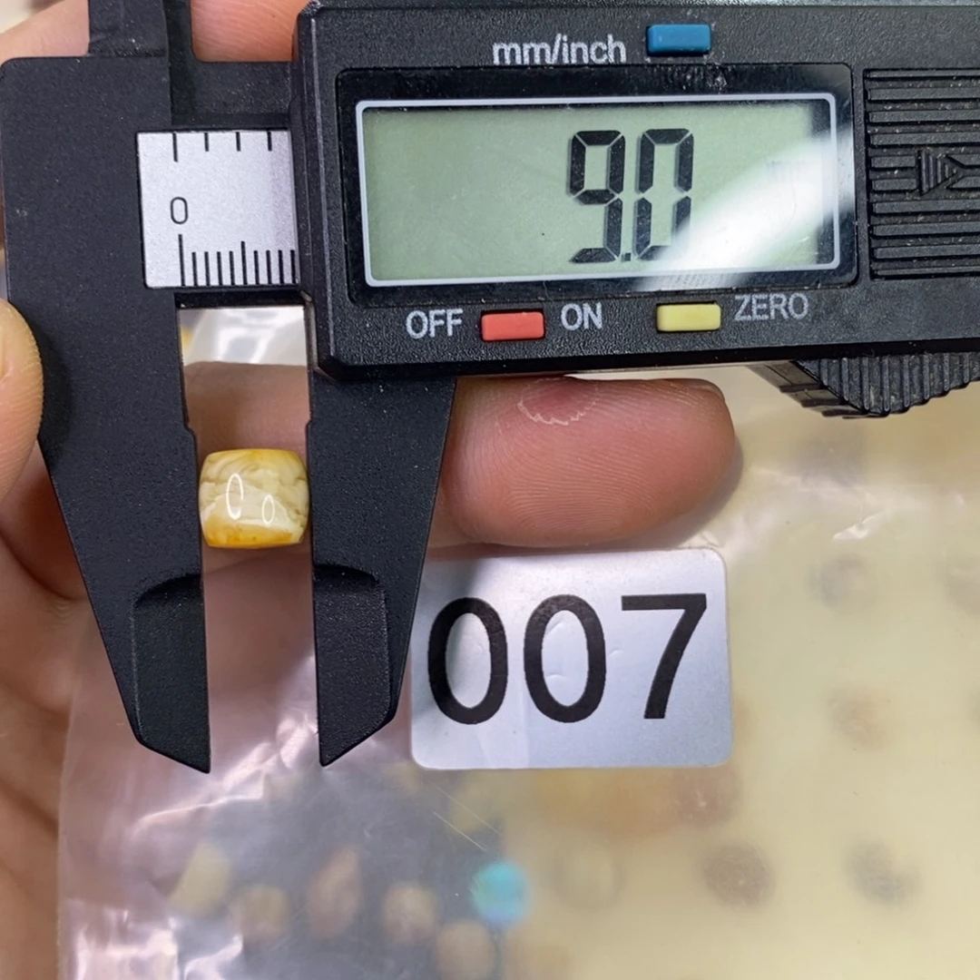 琥珀未镶嵌裸石琥珀蜜蜡，琥珀蜜蜡