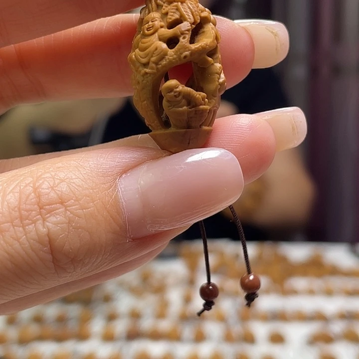 橄榄核吊坠橄榄核