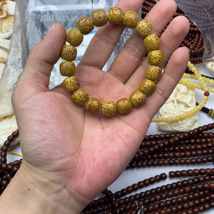 星月菩提吊坠西***人