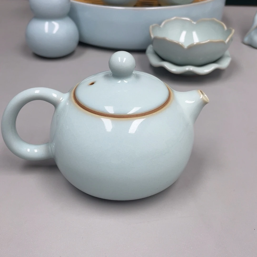別***〆瓷天青瑕西施壶张君老师