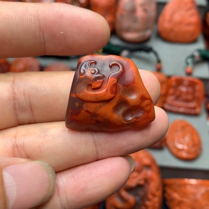 南红玛瑙未镶嵌吊坠(不含链)