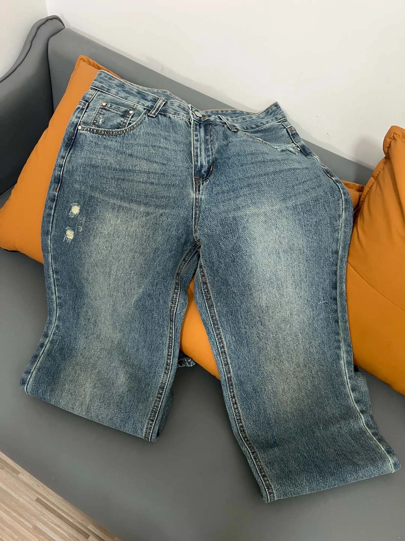 夏季破洞新款男士牛仔长裤直筒宽松休闲百搭男士宽松直筒牛仔裤