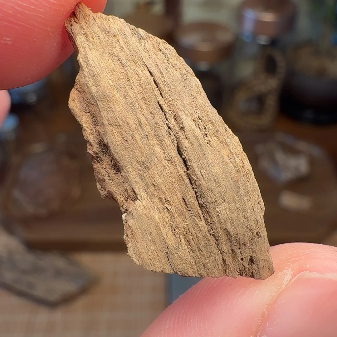 沉香0.56g老挝红土