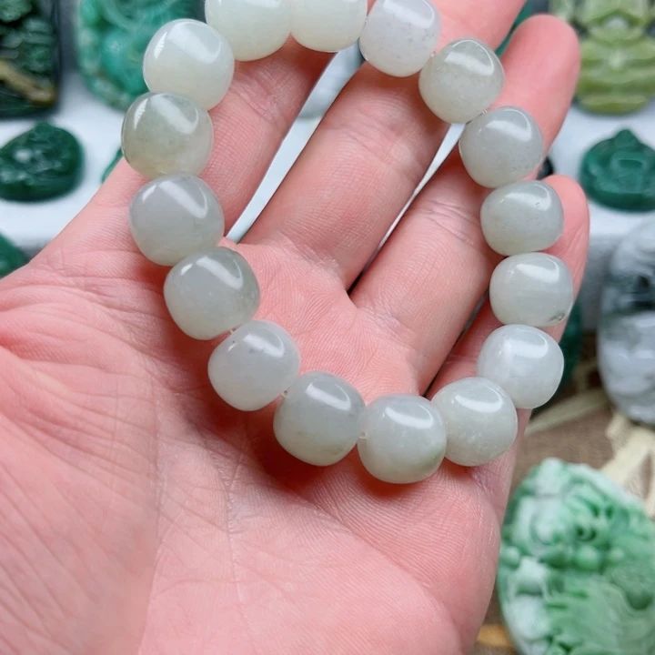 沙***屋未镶嵌独山玉吊坠(不含链)