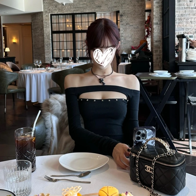 欧美辣妹修身斜肩铆钉长袖上衣女春季显瘦百搭收腰恤