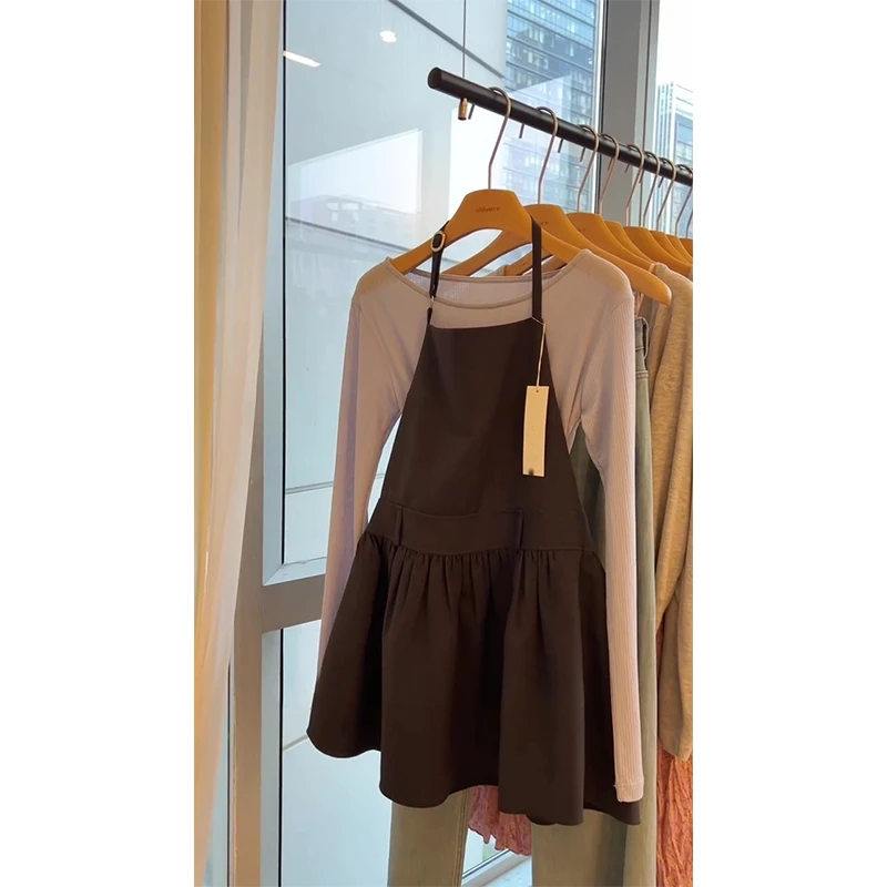 女生开春衣服两件套慵懒风挂脖露背吊带连衣裙修身显瘦针织衫上衣