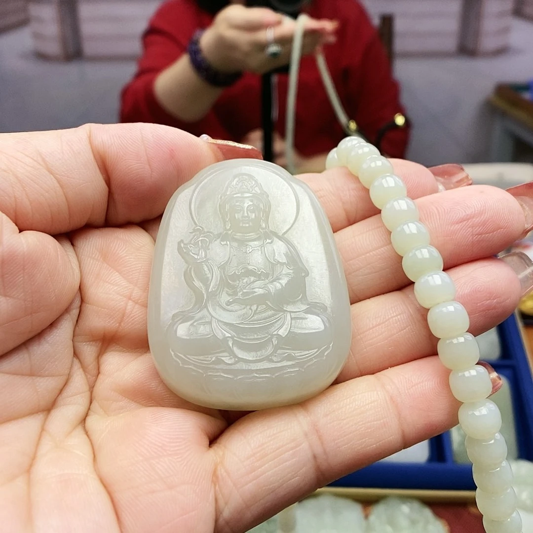 【闪购商品】和田玉颈饰未镶嵌烧****宙