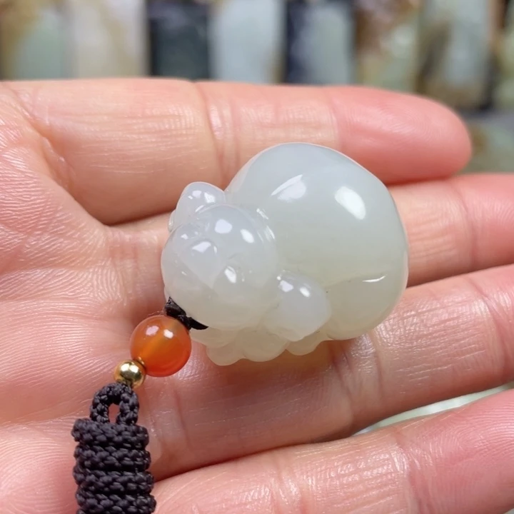 和田玉未镶嵌挂件