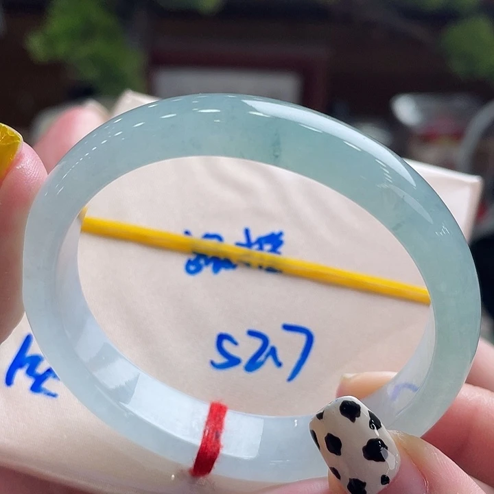 未镶嵌手镯翡翠52.7贵妃 冰蓝