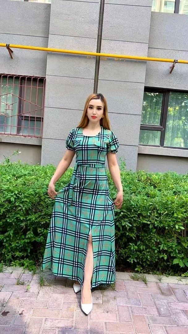 QAKMAK夏季连衣裙短袖绿色长裙显瘦网红街头风格子修身休闲