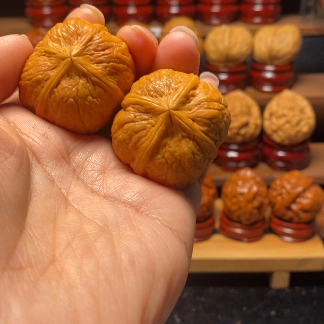 把件文玩核桃金猛四棱39尺