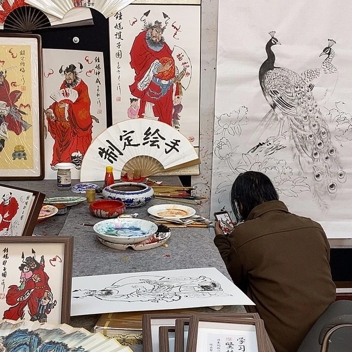 痕***迹国画宣纸张，张老师画画