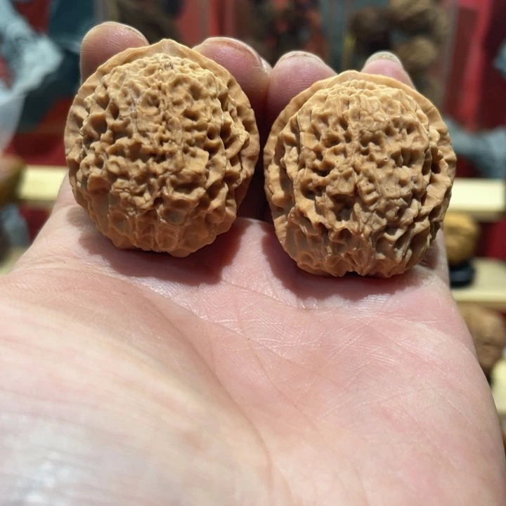 文玩核桃把件云铁10