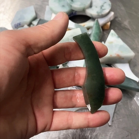 翡翠散珠天然翡翠石