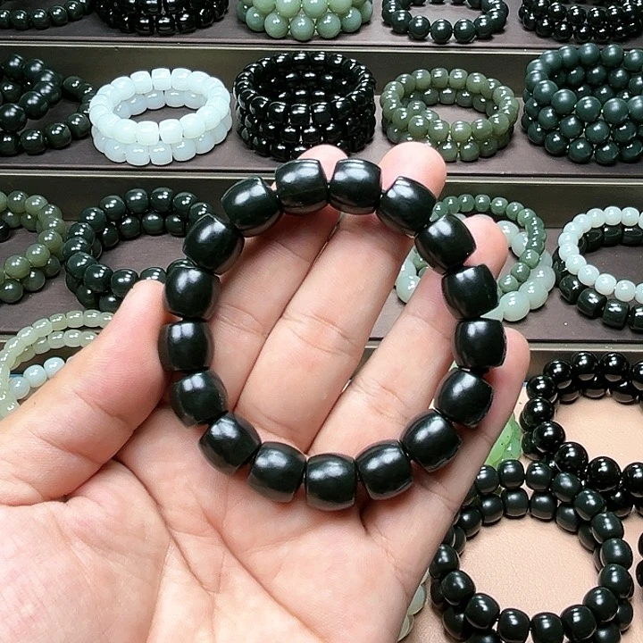 【闪购商品】手链未镶嵌和田玉大****✨