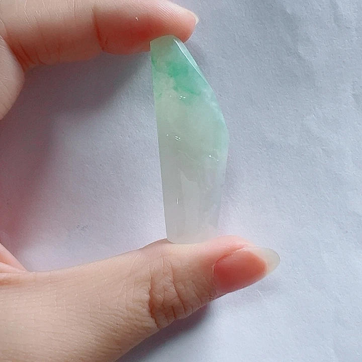 定制翡翠未镶嵌天然翡翠