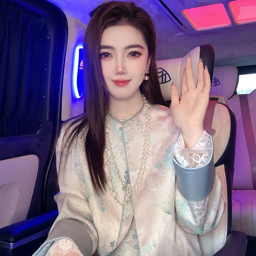 （运费补贴）新中式国风浮雕气质宽松显瘦时尚春秋外套