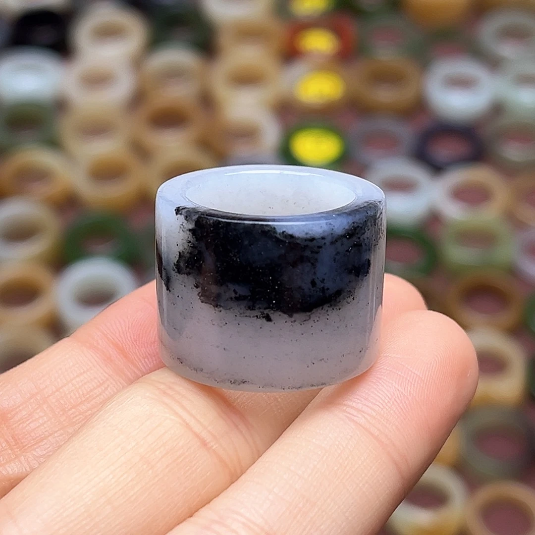 和田玉未镶嵌戒指18.3一口聚墨