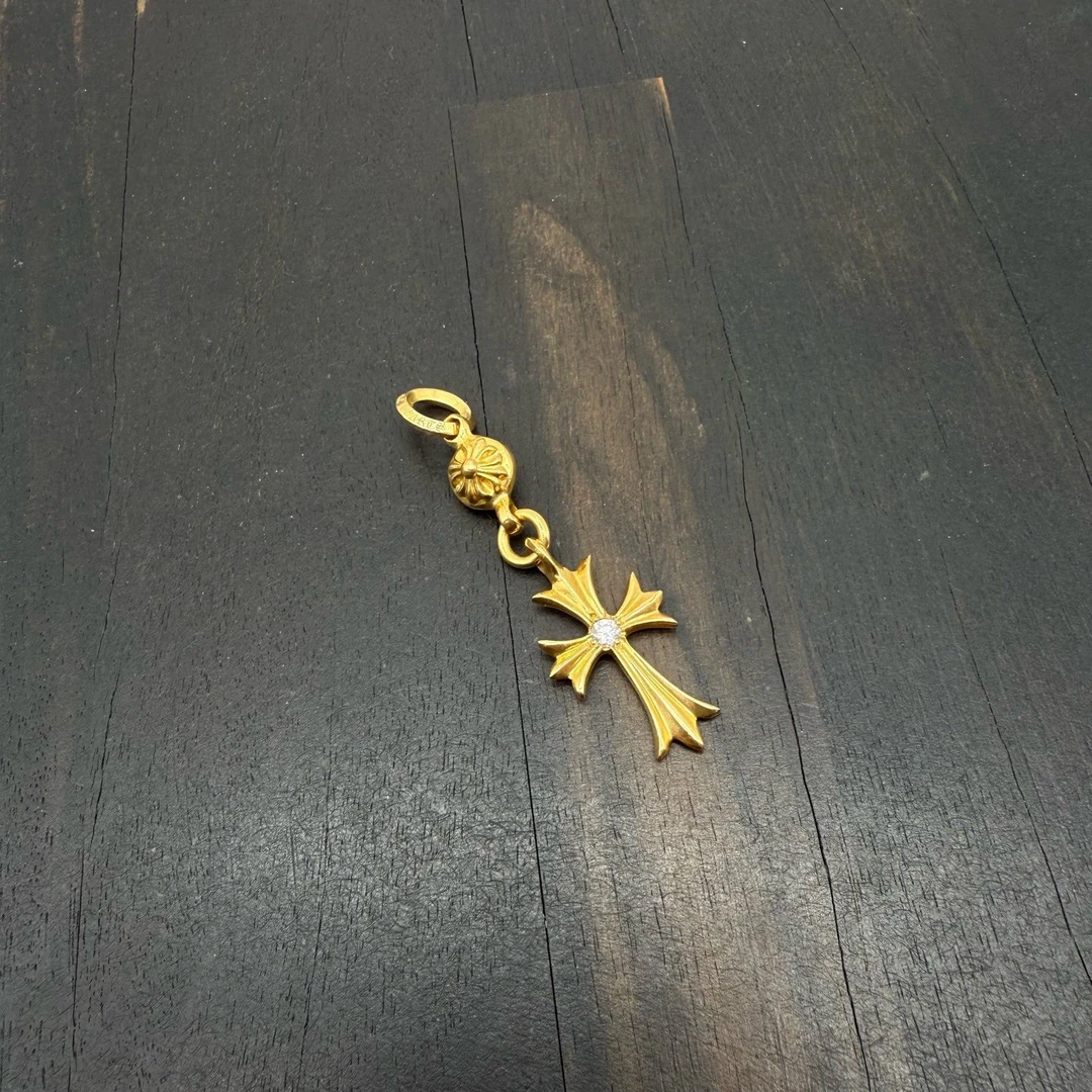 Chrome Hearts 克罗心 22k 白钻单球十字架吊坠