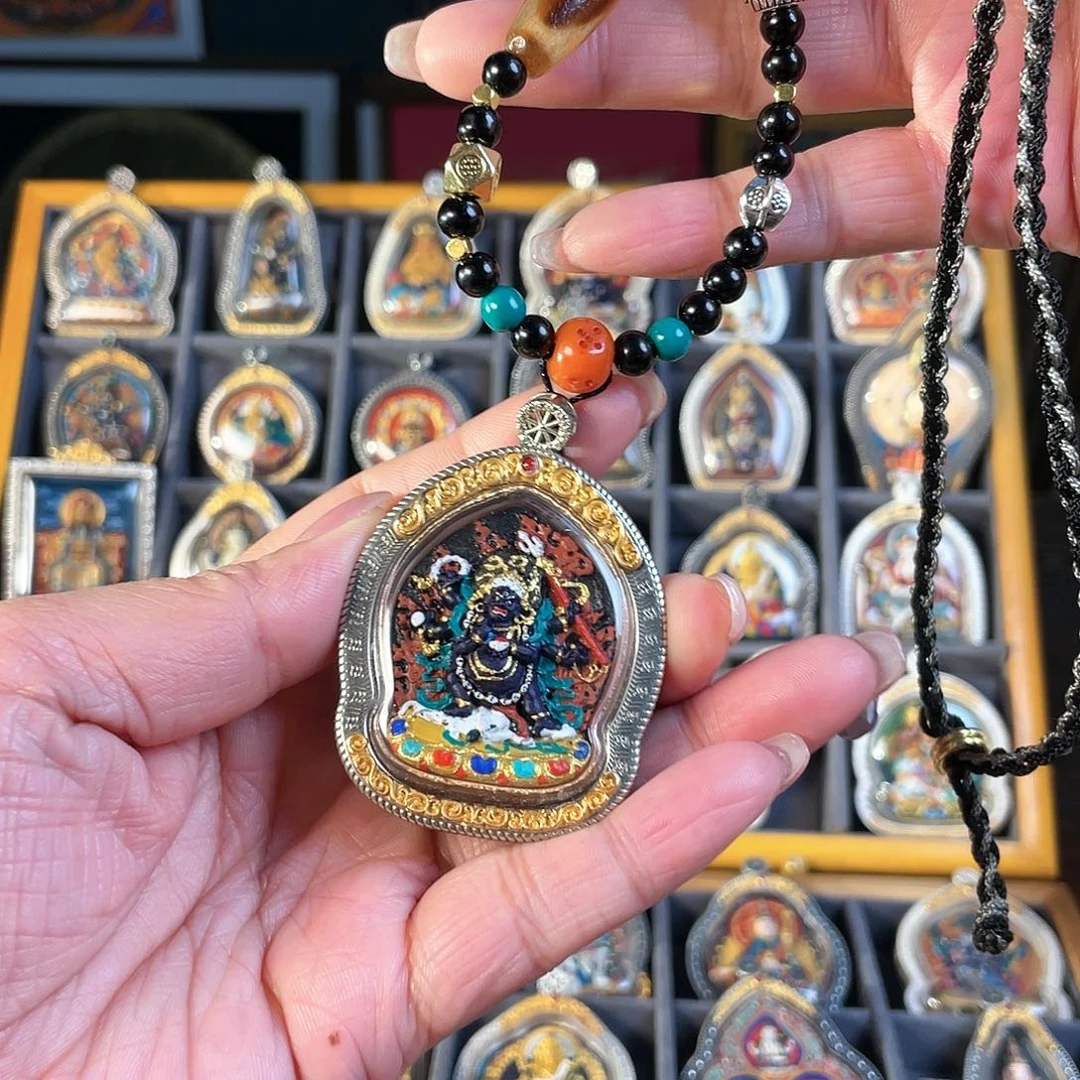 泥塑纯手绘大黑天藏银外壳有绳有礼盒