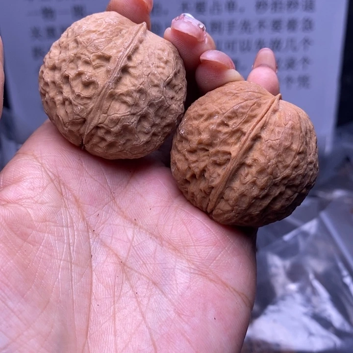 核桃云南野生铁核桃85号39mm
