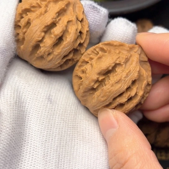 把件文玩核桃秦岭核桃3