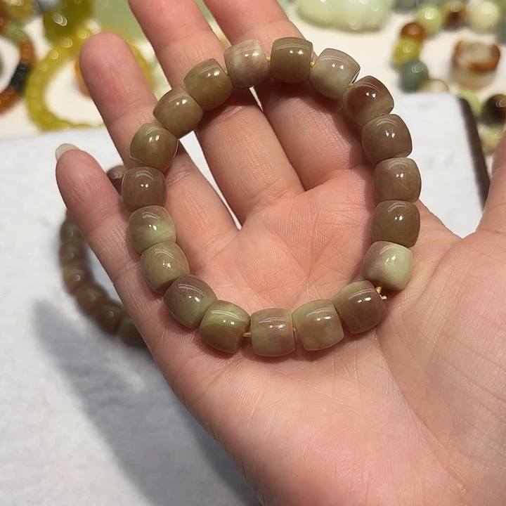 蛇纹石玉未镶嵌手串糖*鱼