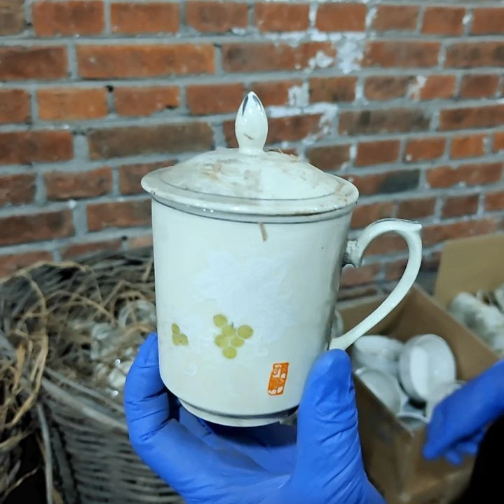 摆件陶瓷盘子碗啥都有