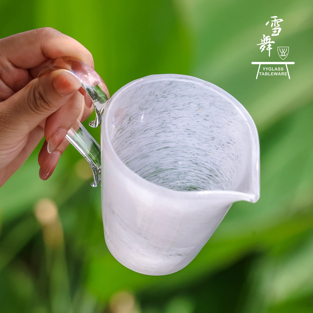 yyglass.雪舞冰织系列高硼硅耐高温玻璃茶具全手工吹制羽立公道杯