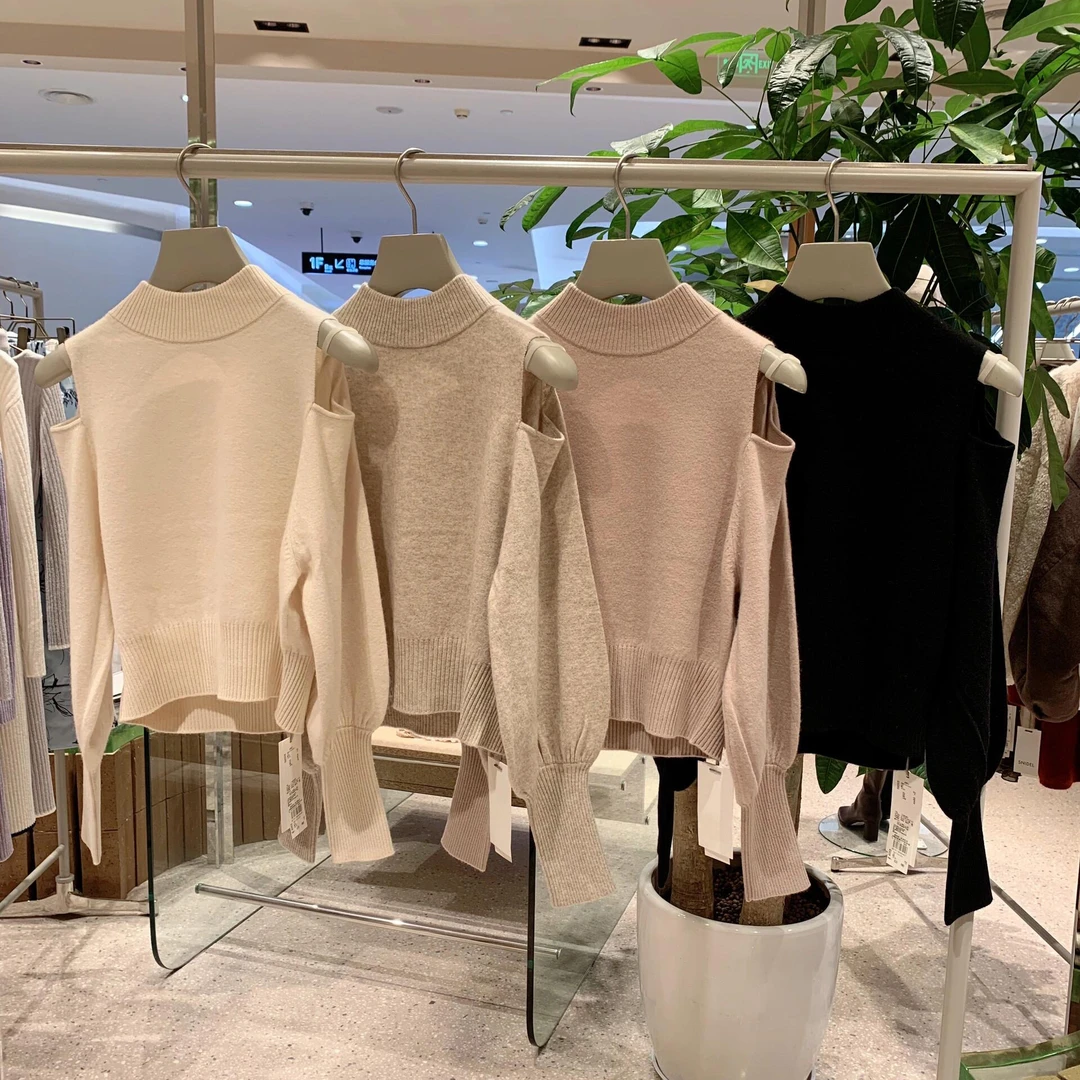美子酱 日系甜美优雅淑女半高领露肩泡泡袖毛针织衫上衣 S4020-3