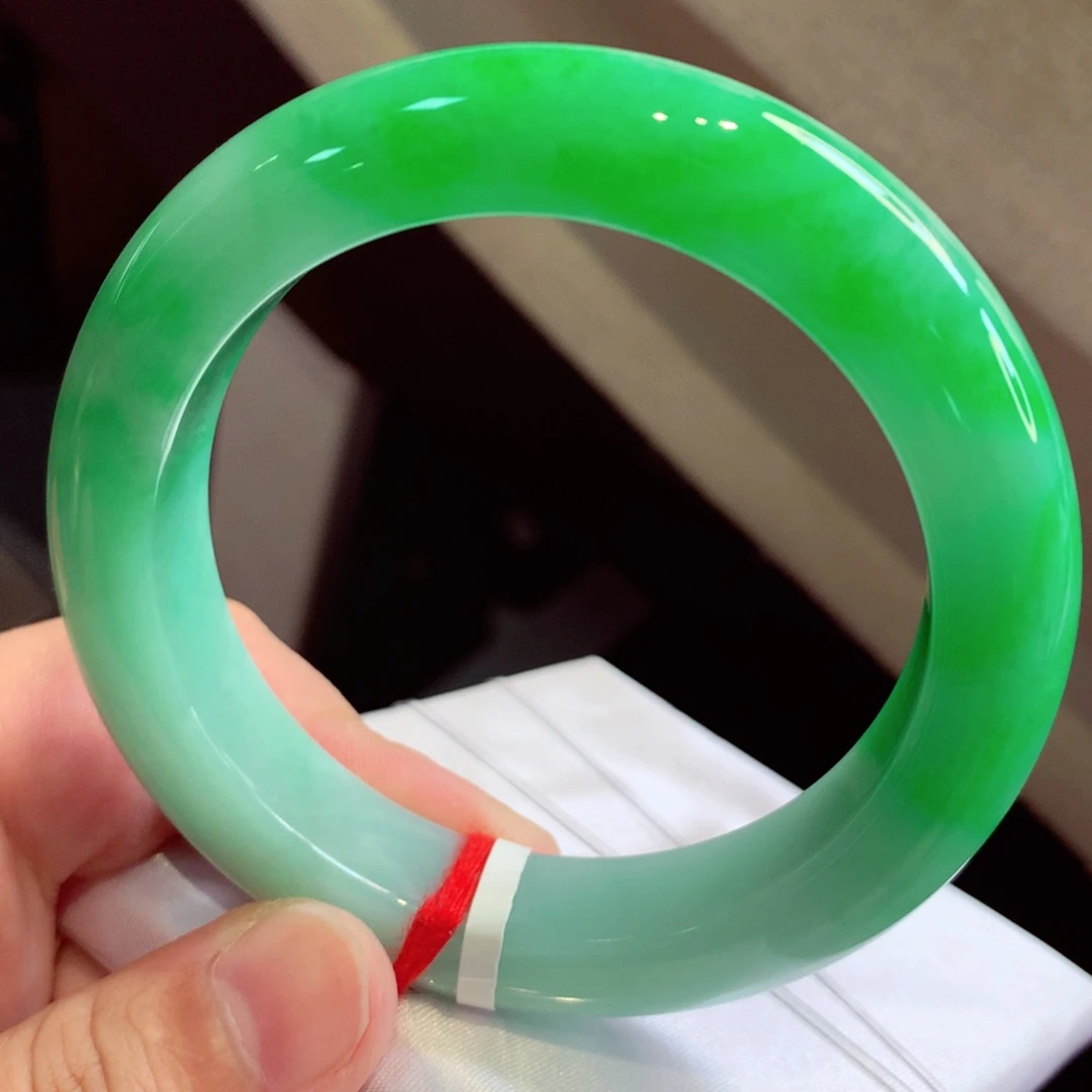 翡翠手镯未镶嵌上新完美推荐28号11