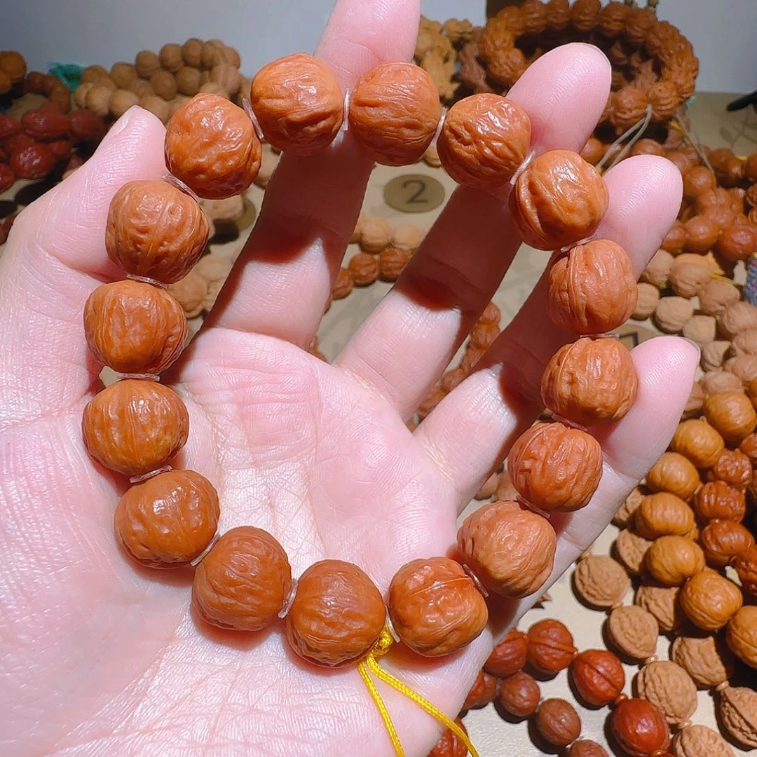 干****后文玩核桃吊坠三角肉蛙