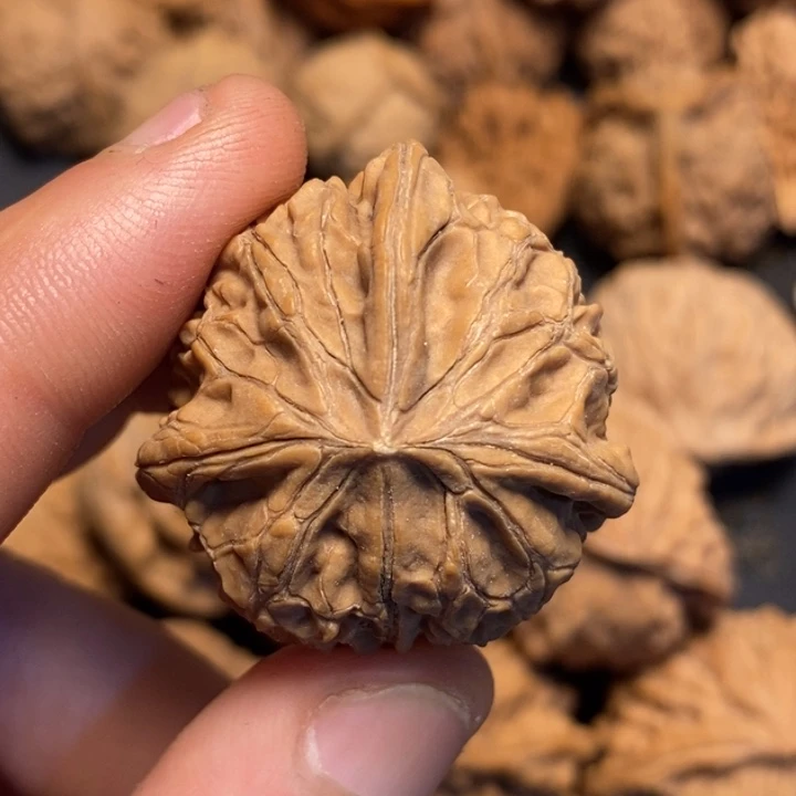 文玩核桃吊坠朱**顺文玩核桃异形单只