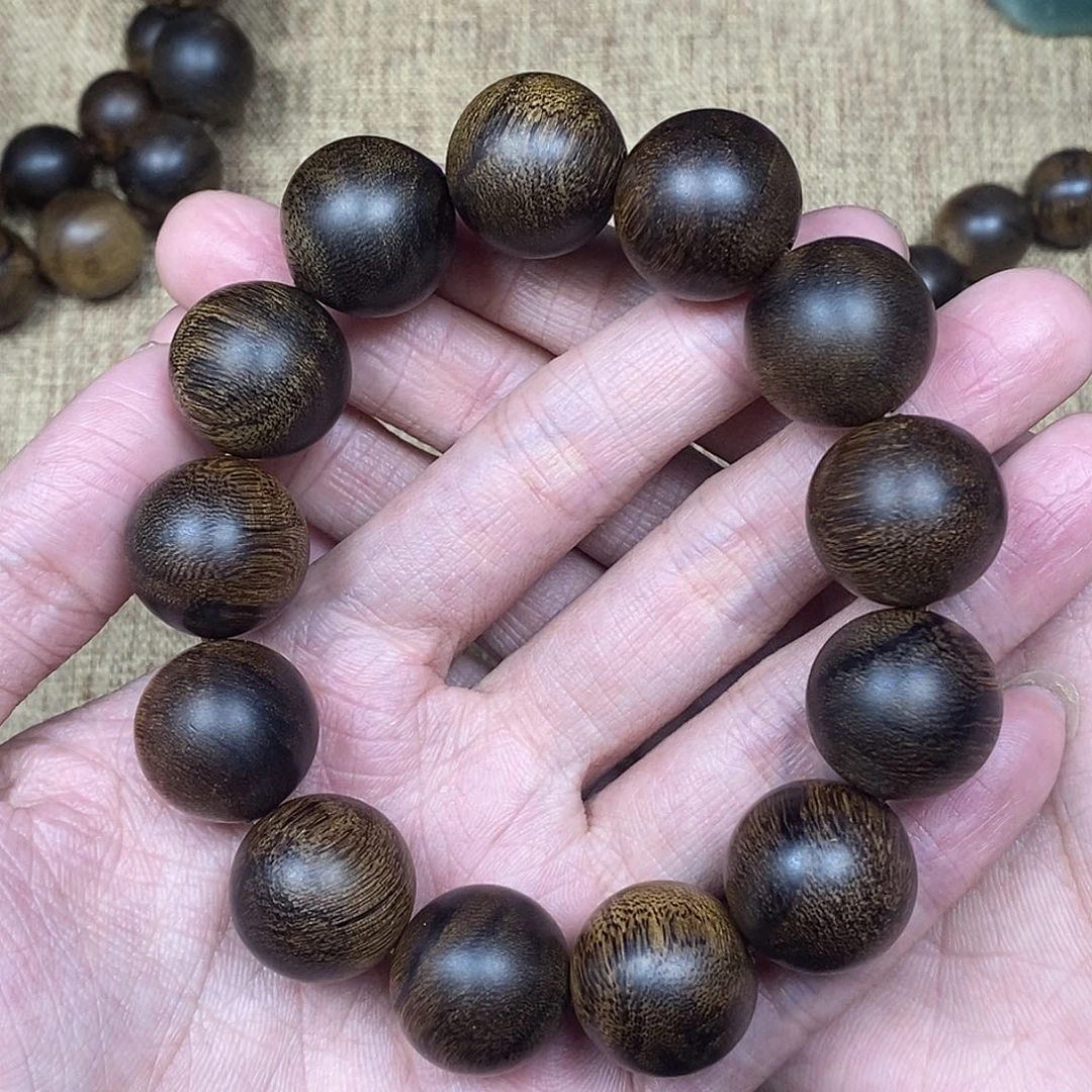 沉香手串越南芽庄白棋楠