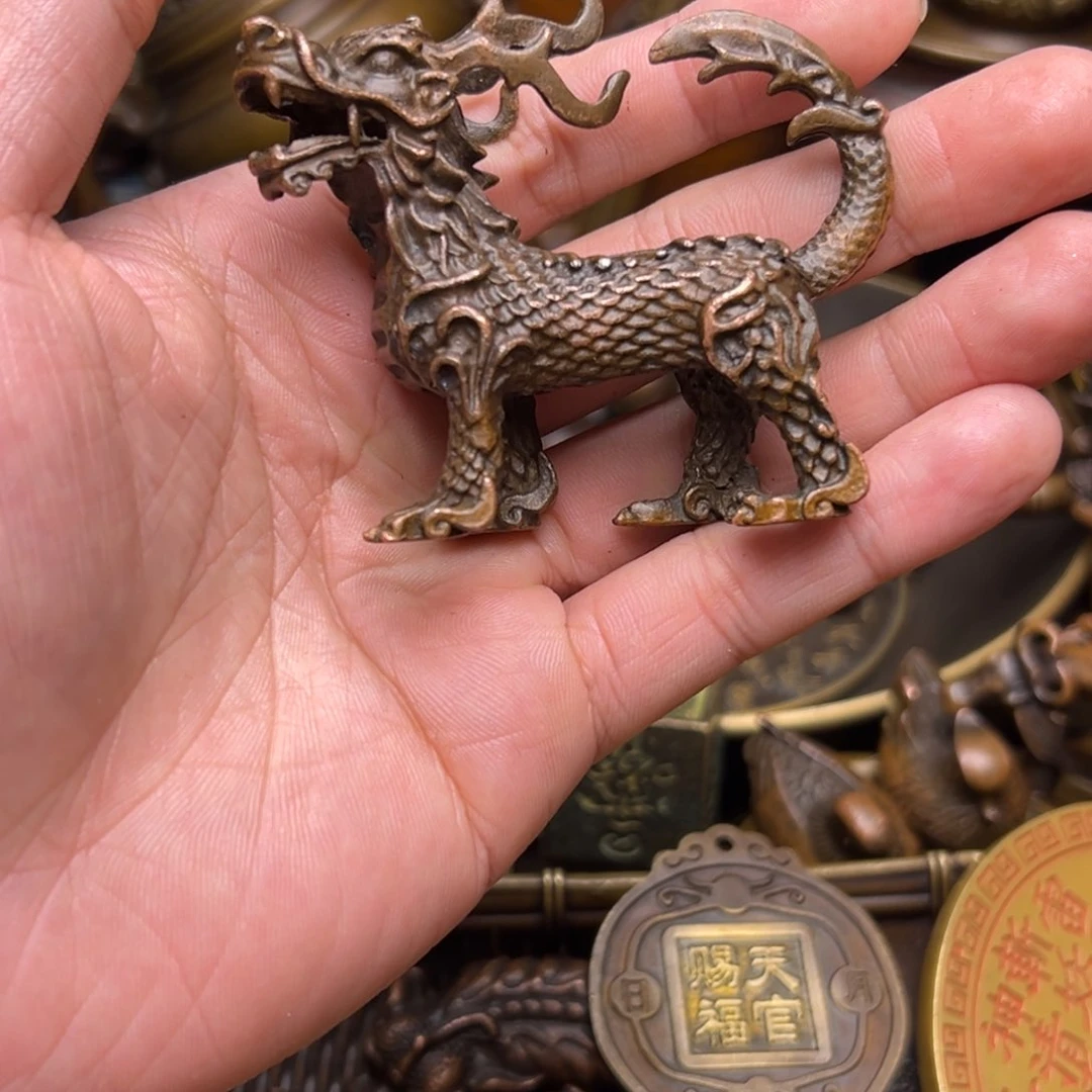 精美铜器点击下单