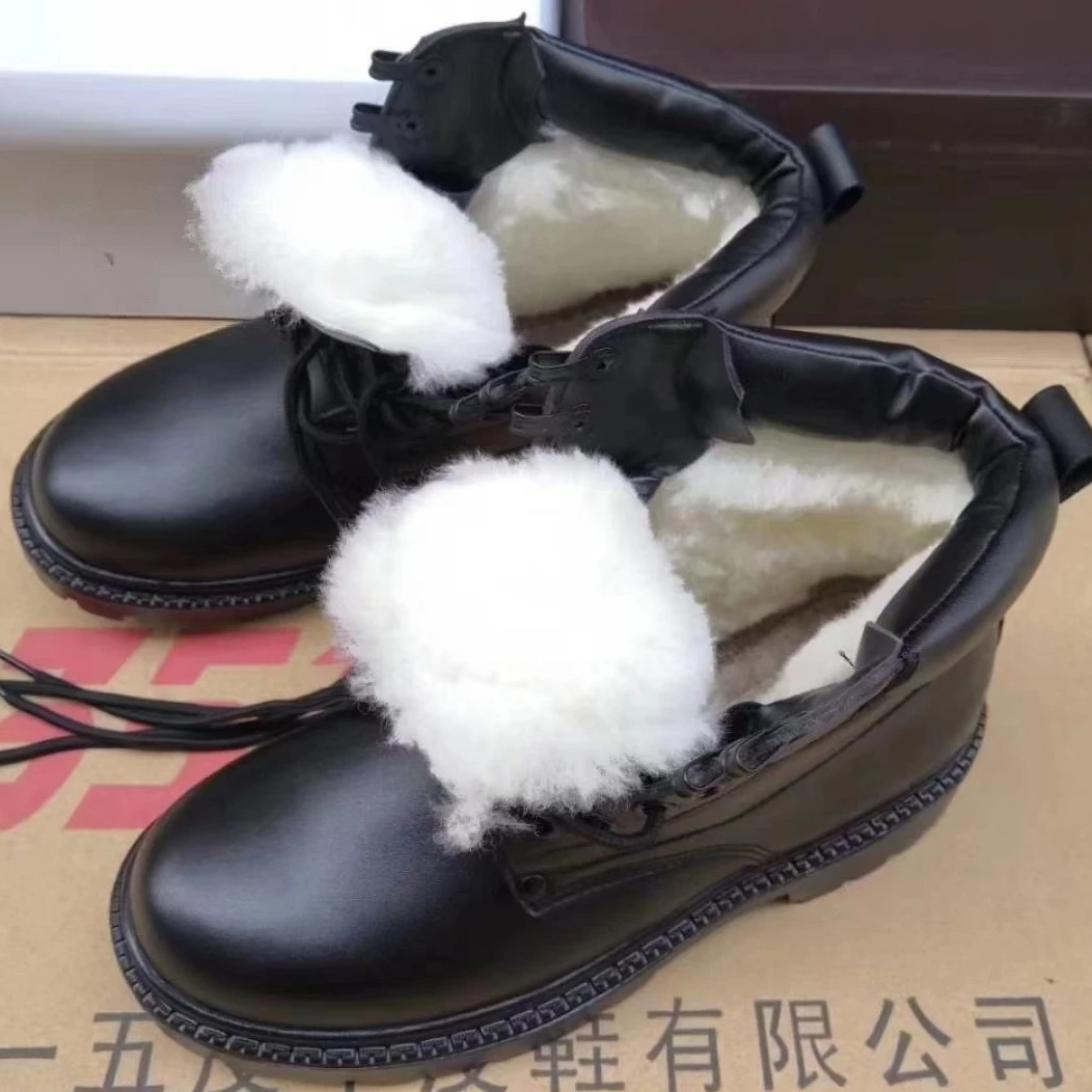 正品黍款冬季加厚防滑真皮羊毛内里雪地马丁靴