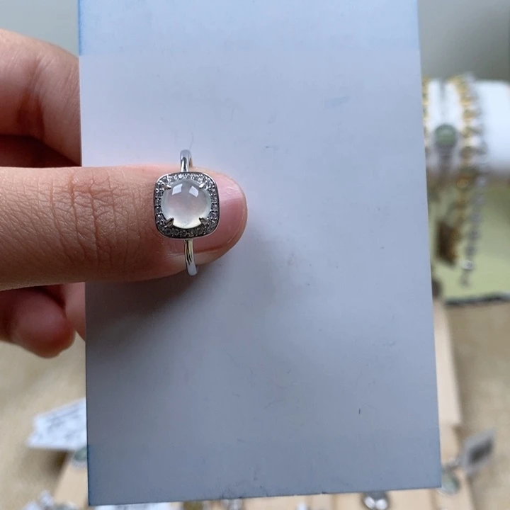 翡翠戒指银S925镶嵌1111