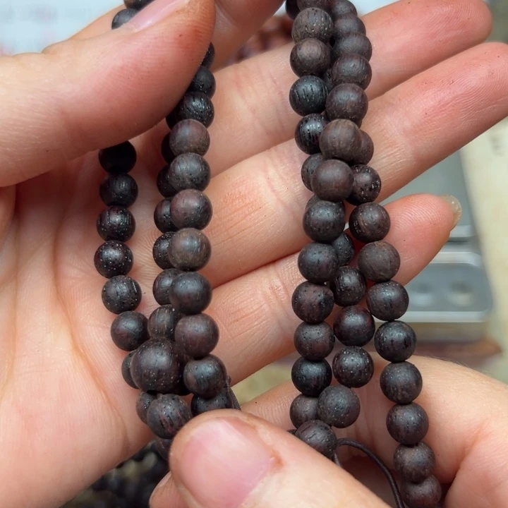 藤类降真香06-108红黑油结晶