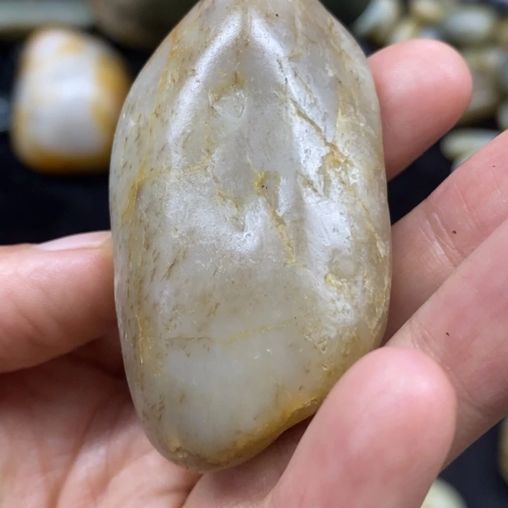 未镶嵌和田玉（糖玉）挂件