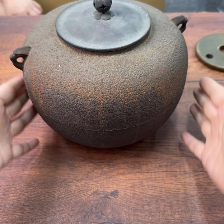 一个陶瓷物件哈哈哈哈