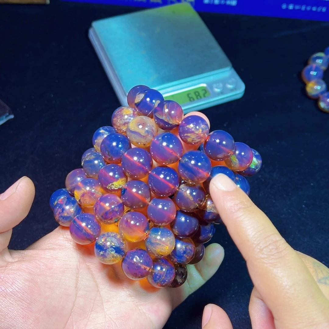 未镶嵌琥珀裸石多样性发货其中一件瑕疵