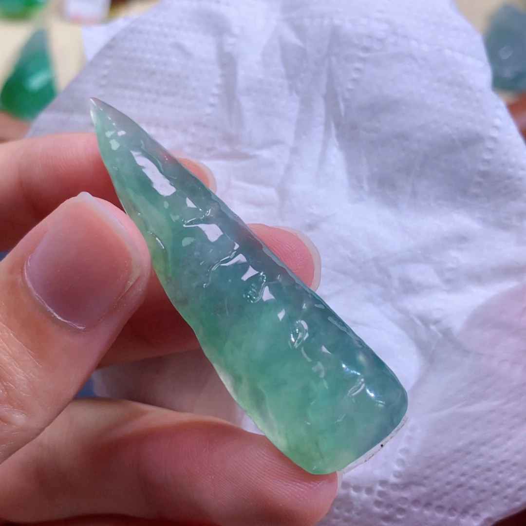 【闪购商品】颈饰未镶嵌翡翠