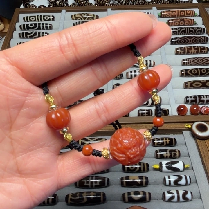 未镶嵌颈饰玛瑙/玉髓